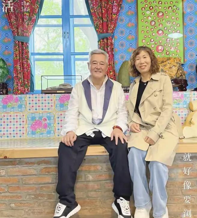 修喜庆有不少珍藏品自己种菜做饭67岁赵本山辽宁老家曝光！装(图3)